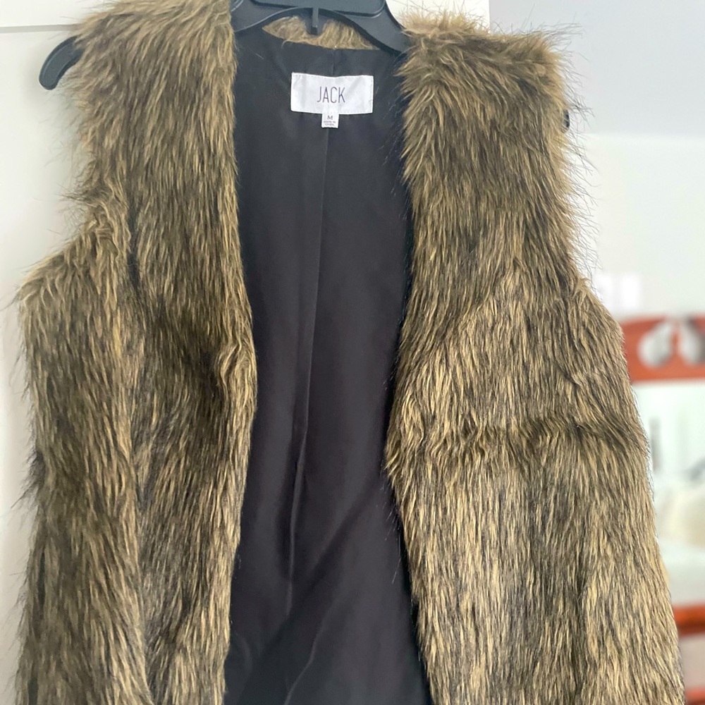Jack medium faux fur vest